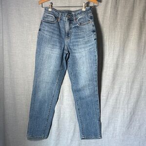 Old Navy - O. G. Straight w Secret Smooth Pockets - size 4